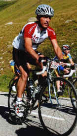 La Marmotte 2006 climbing Glandon.jpg (82116 bytes)